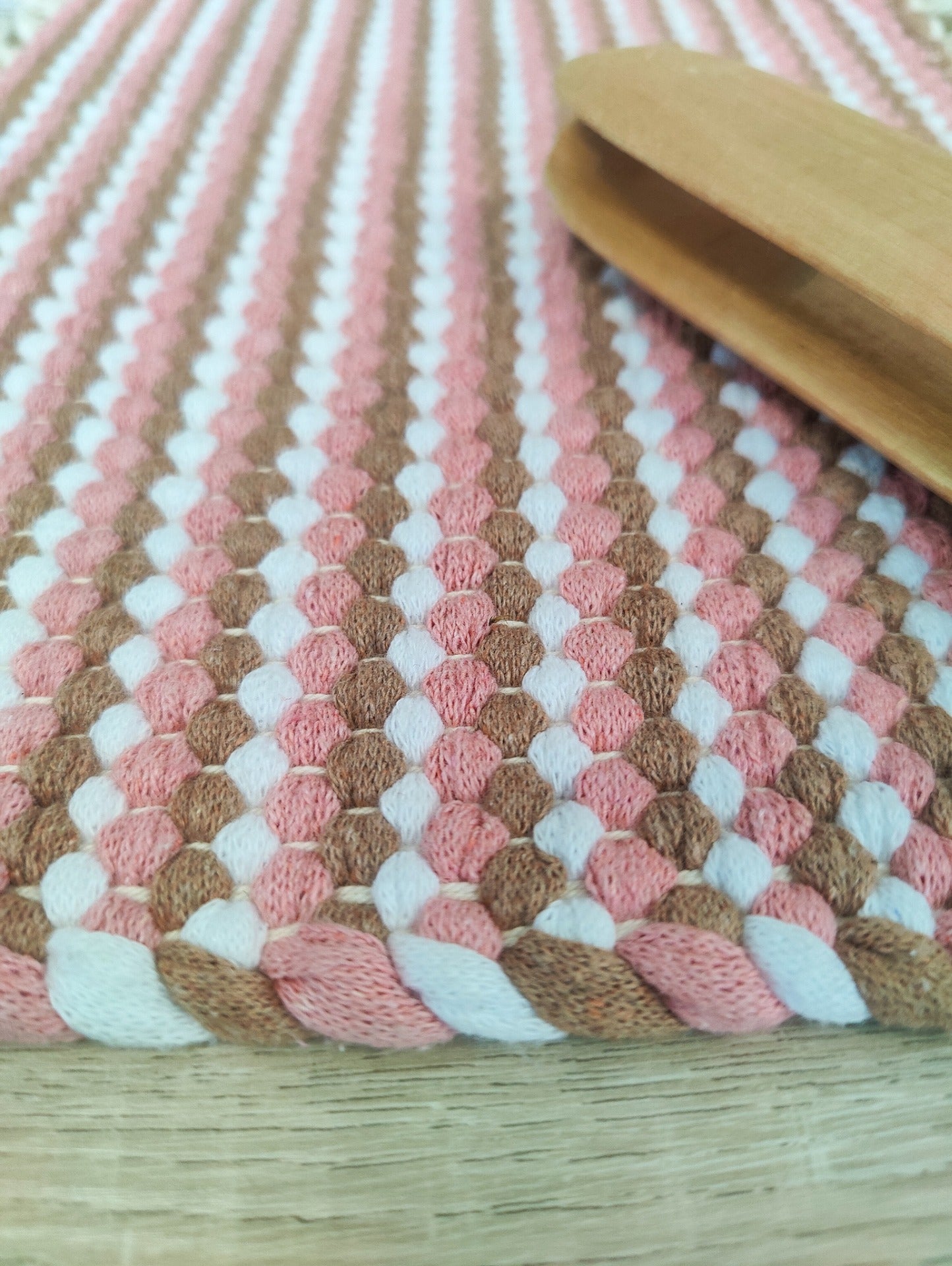 Turku Kotimainen Räsymatto Beige-rosa-valkoinen