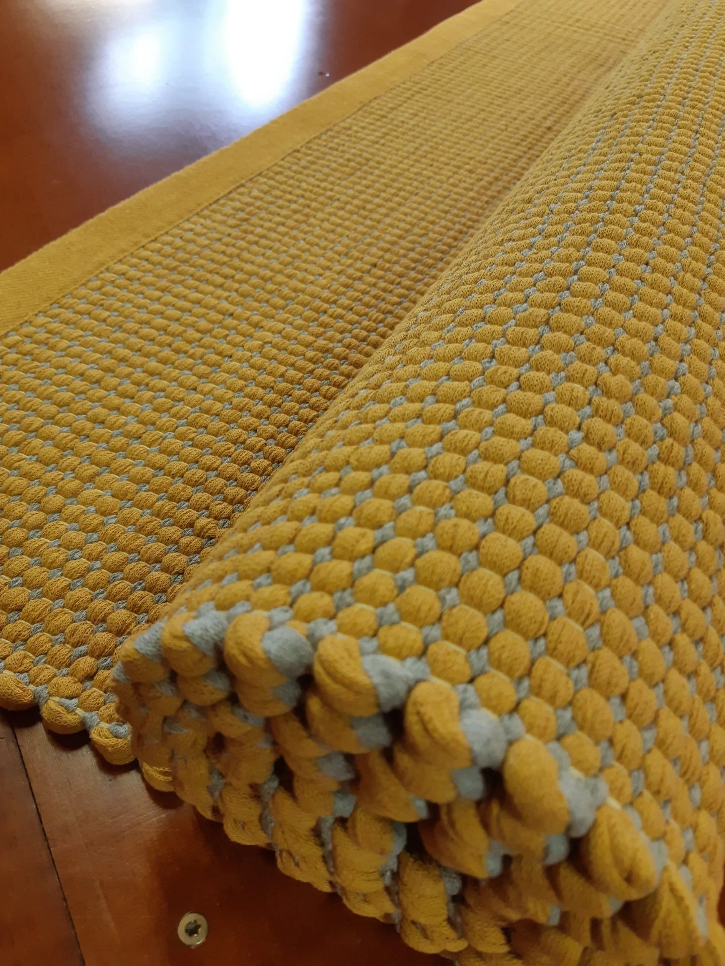 Kotimainen Helsinki Matto Keltainen