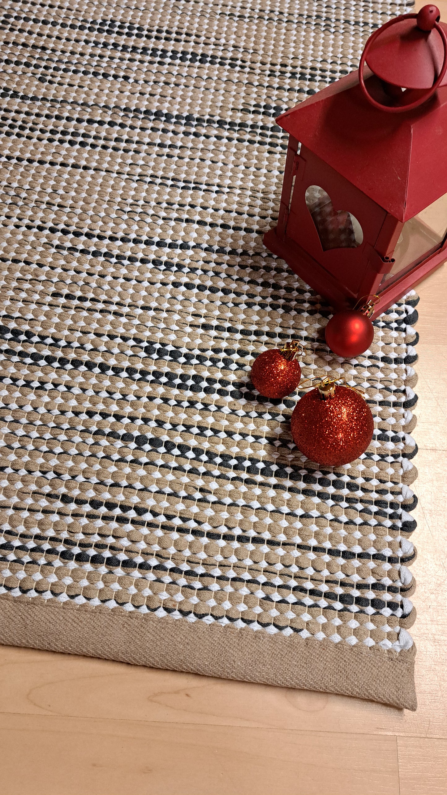 FINNISH RAG CARPET JÄKÄLÄ