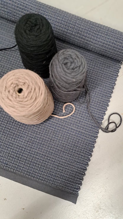 Helsinki Ullmatta - Finsk Handvävd Ullmatta